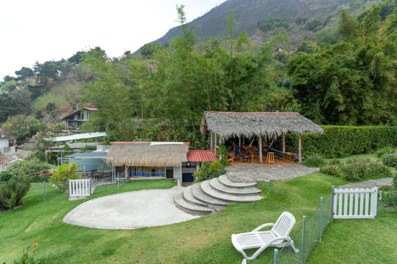 Lake Front Retreat At Los Elementos Santa Cruz La Laguna Exterior photo