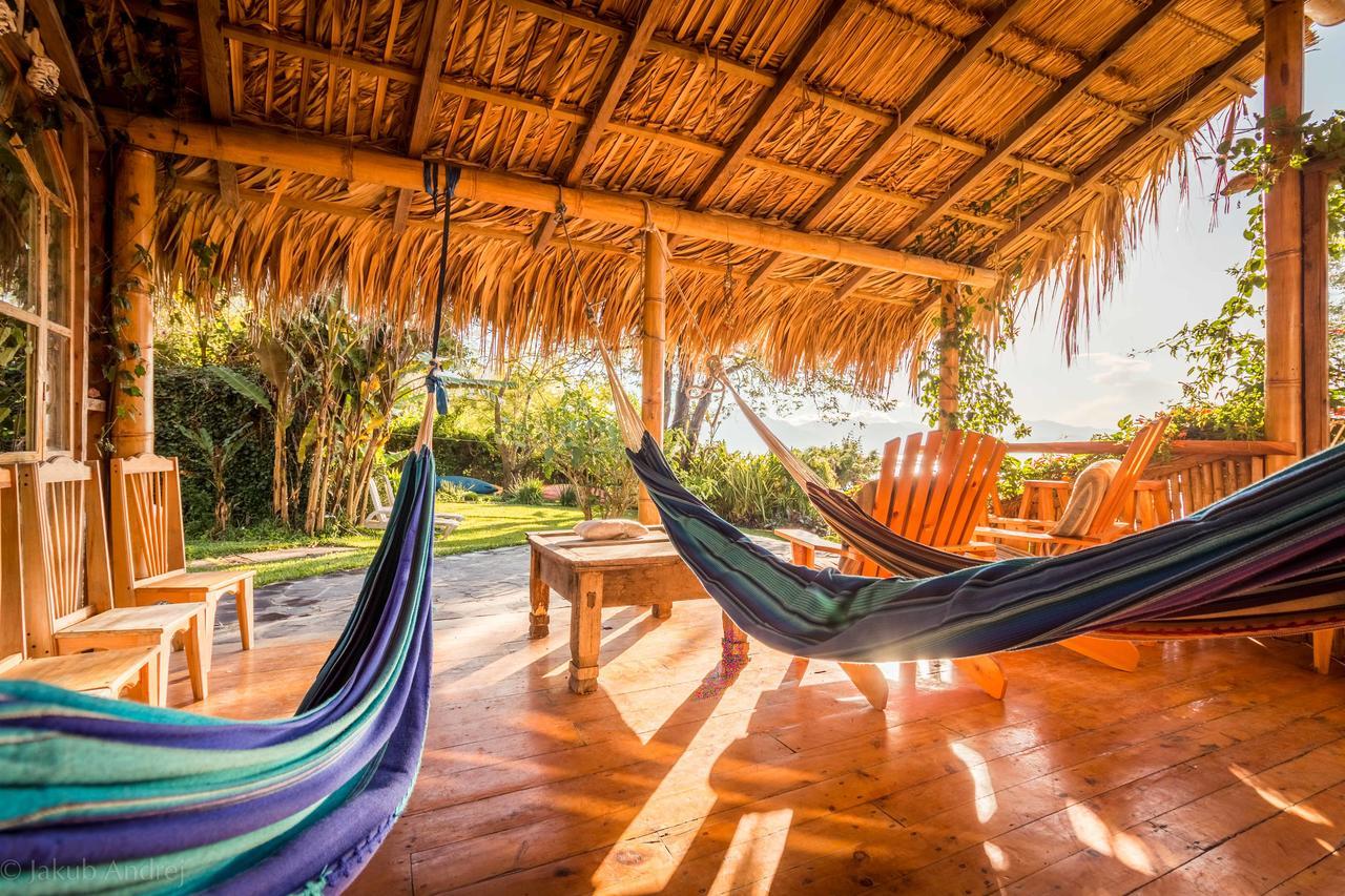 Lake Front Retreat At Los Elementos Santa Cruz La Laguna Exterior photo